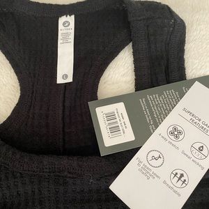 Glyder Wave Tank Black Thermal. NEW